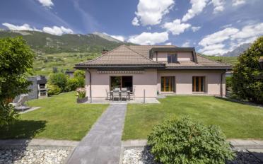 Villa 6.5 pièces - image - 2