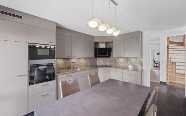 Villa 6.5 pièces - image - 7