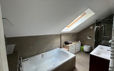 Maison 9 pièces - image - 8