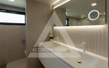 Villa - image - 18
