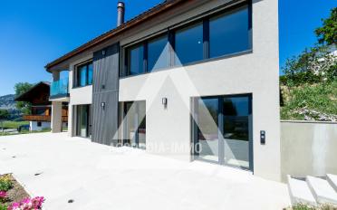 Villa - image - 19