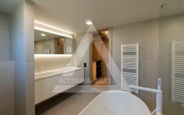 Villa - image - 24