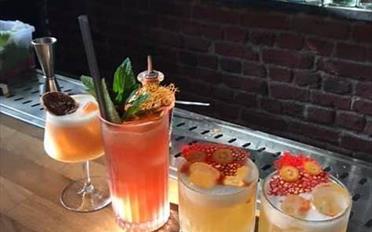 Bar 2 Zimmer - image - 1