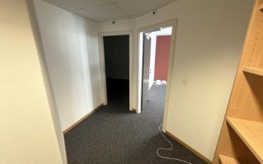 Office - image - 6