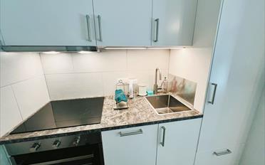 Furnished flat 3.5 rooms - image - 6