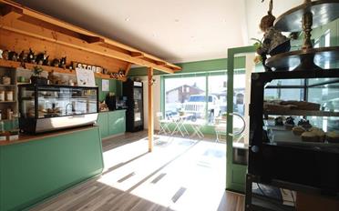Shop - image - 2