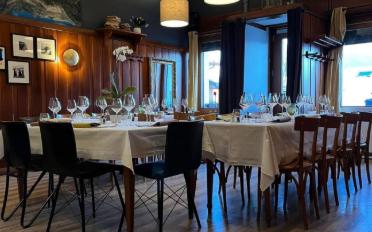 Restaurant 3.5 pièces - image - 3