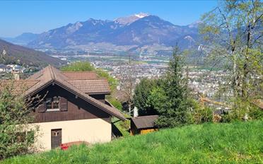 Building land - image - 2