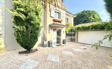 Einfamilienhaus 9 Zimmer - image - 1