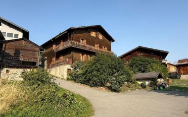 Maison 18 pièces - image - 4