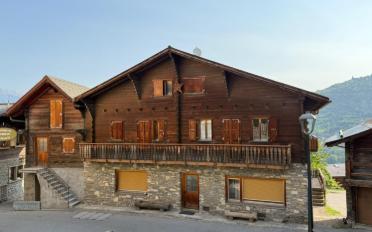 Maison 18 pièces - image - 5