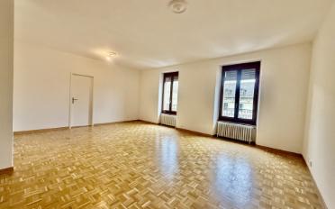 Apartment 6 rooms - image - 2