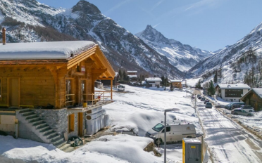 Chalet 6 pièces - image - 3