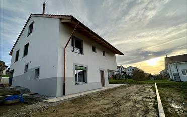 Bifamiliar house 5.5 rooms - image - 3