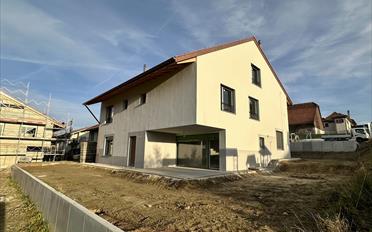 Doppeleinfamilienhaus 5.5 Zimmer - image - 3