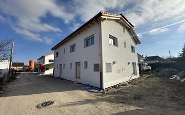 Bifamiliar house 4.5 rooms - image - 2