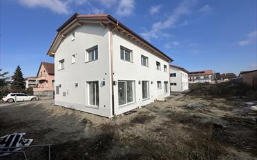 Bifamiliar house 4.5 rooms - image - 4