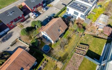 Einfamilienhaus 6.5 Zimmer - image - 2