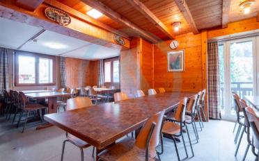 Chalet 16 rooms - image - 4