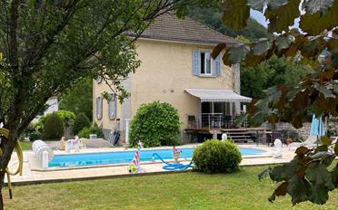 Maison - image - 1