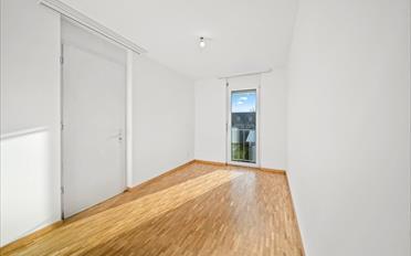 Apartment 6 rooms - image - 4