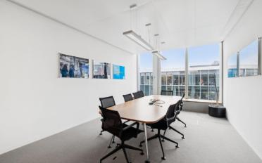 Office - image - 10