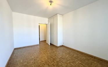 Apartment 4 rooms - image - 6
