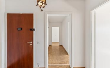 Apartment 4 rooms - image - 2