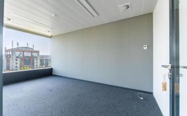 Office - image - 6