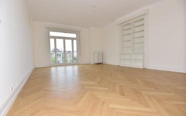 Apartment 6 rooms - image - 11
