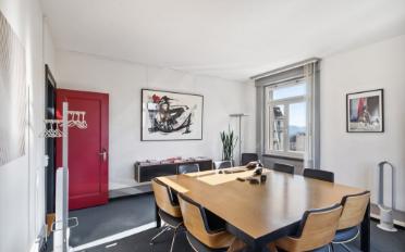 Office - image - 2