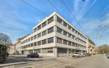 Office - image - 9