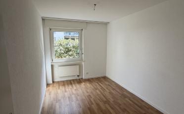 Apartment 4 rooms - image - 5