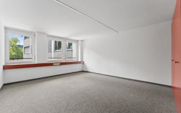 Office - image - 5