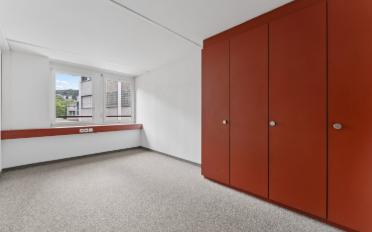 Office - image - 3