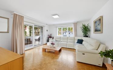 Villa 7.5 Zimmer - image - 5