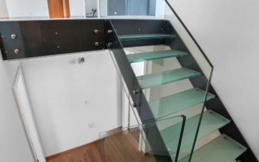 Attic flat 5.5 rooms - image - 8