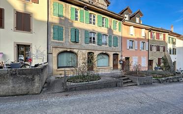 Wohngebäude 10 Zimmer - image - 1