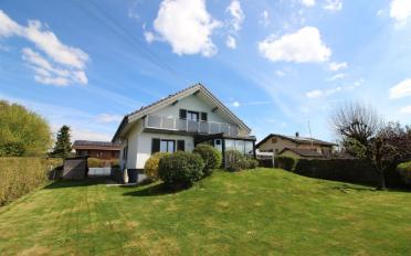 Villa 5.5 Zimmer - image - 1