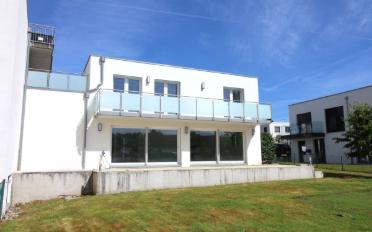 Bifamiliar house 6.5 rooms - image - 1