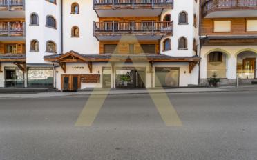 Commercial - image - 2