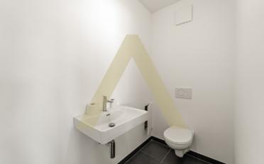 Commercial - image - 4