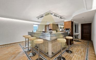 Chalet 18 rooms - image - 9