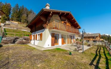 Chalet 5.5 pièces - image - 1