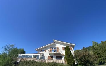 Villa - image - 3