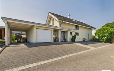 Villa 6.5 pièces - image - 1