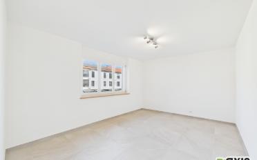 Apartment 4 rooms - image - 4