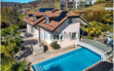 Villa 7.5 Zimmer - image - 1
