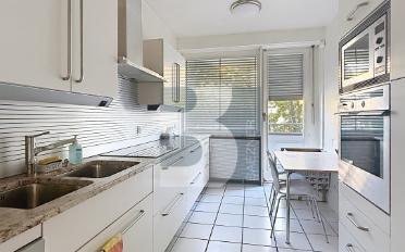 Apartment 5 rooms - image - 3