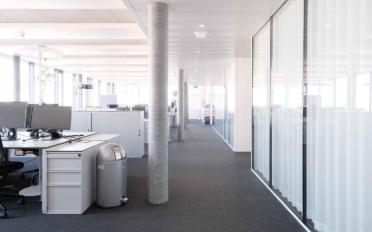 Office - image - 4